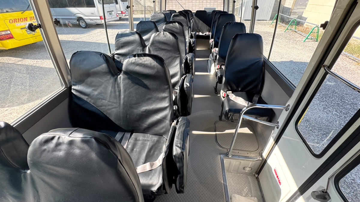 貸切バス マイクロ9・11号車