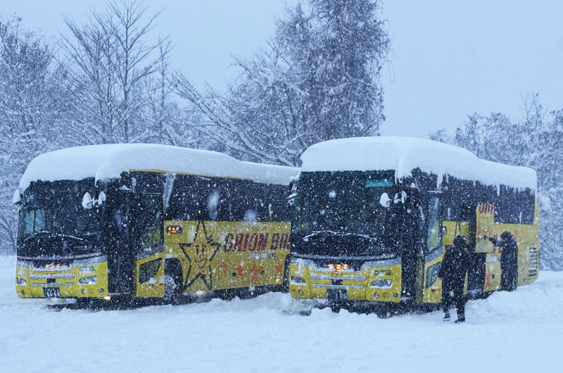 オリオンバス2台 60名の運転士で１泊2日の雪上研修を実施しました！
